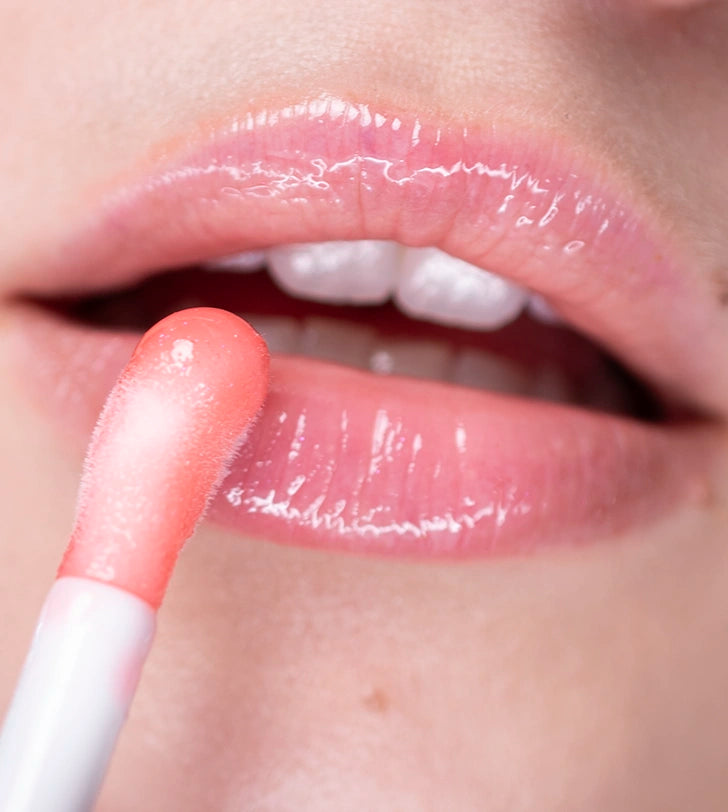 LILY SPARK Ultimate Nourishing Lip Oil Gloss